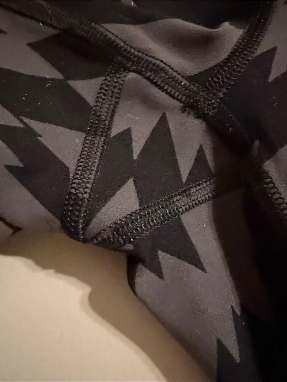 Lululemon Invigorate High-Rise Crop 23